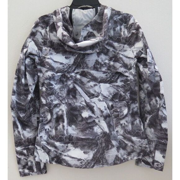 Lululemon Women's Sz 4 Black/White Take Flight Break a Trail Jacket $268 - Rare - Picture 2 of 15